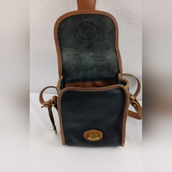 Dooney & Bourke Vintage All Weather Leather Essex Black Tan Crossbody Bag - Picture 10 of 14